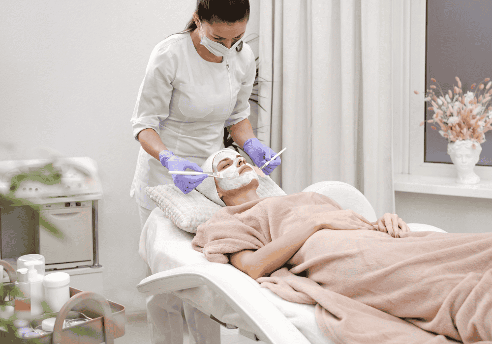 Facial Treatment in Cosmetic Clinic